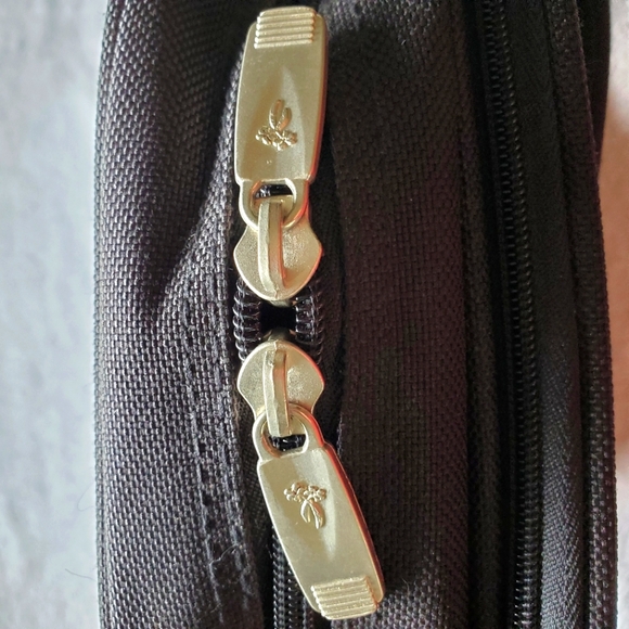 Ricardo Beverly Hills Black Canvas Travel Bag Crossbody Over the Shoulder - Picture 10 of 11